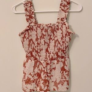 Old Navy Crop Tank. Size XS. USED - LIKE NEW.